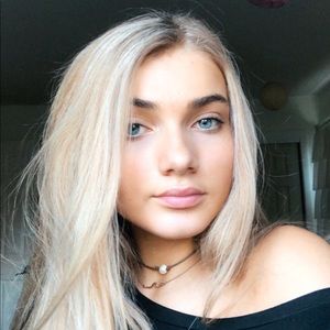 Meet your Posher, Cate